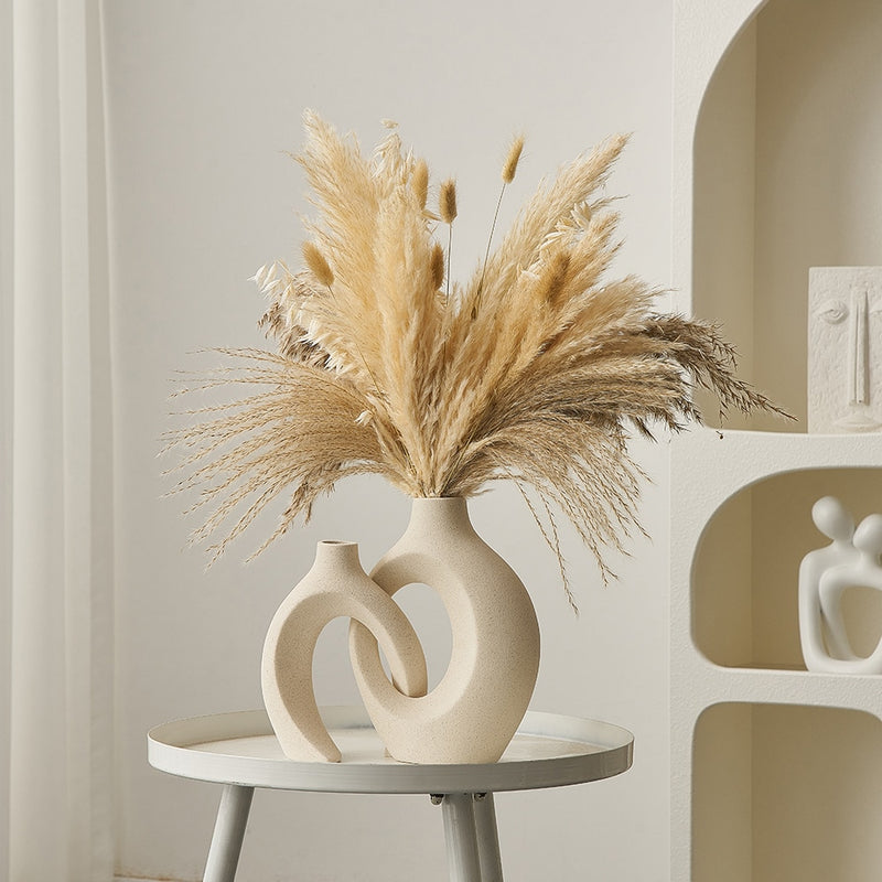 Modern sculpturaal vazenduo