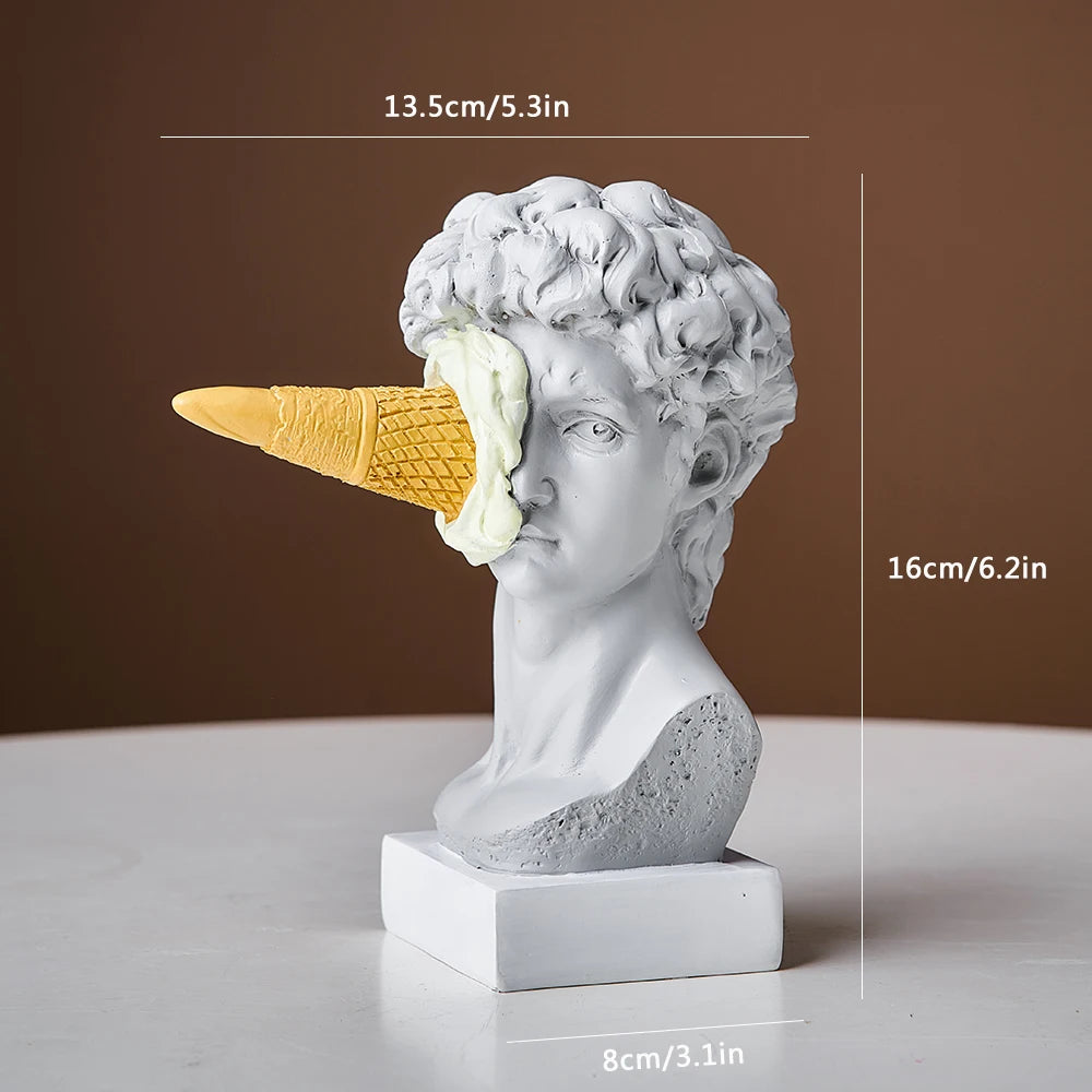 Hedendaagse David-buste met ijs